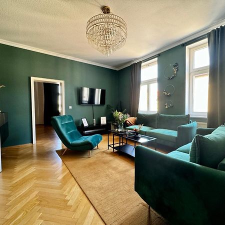 Rebelrents #4 Design Trifft Komfort - Einzigartiges Ferienapartment In Der Nahe Des Hauptbahnhofs Halle  Buitenkant foto