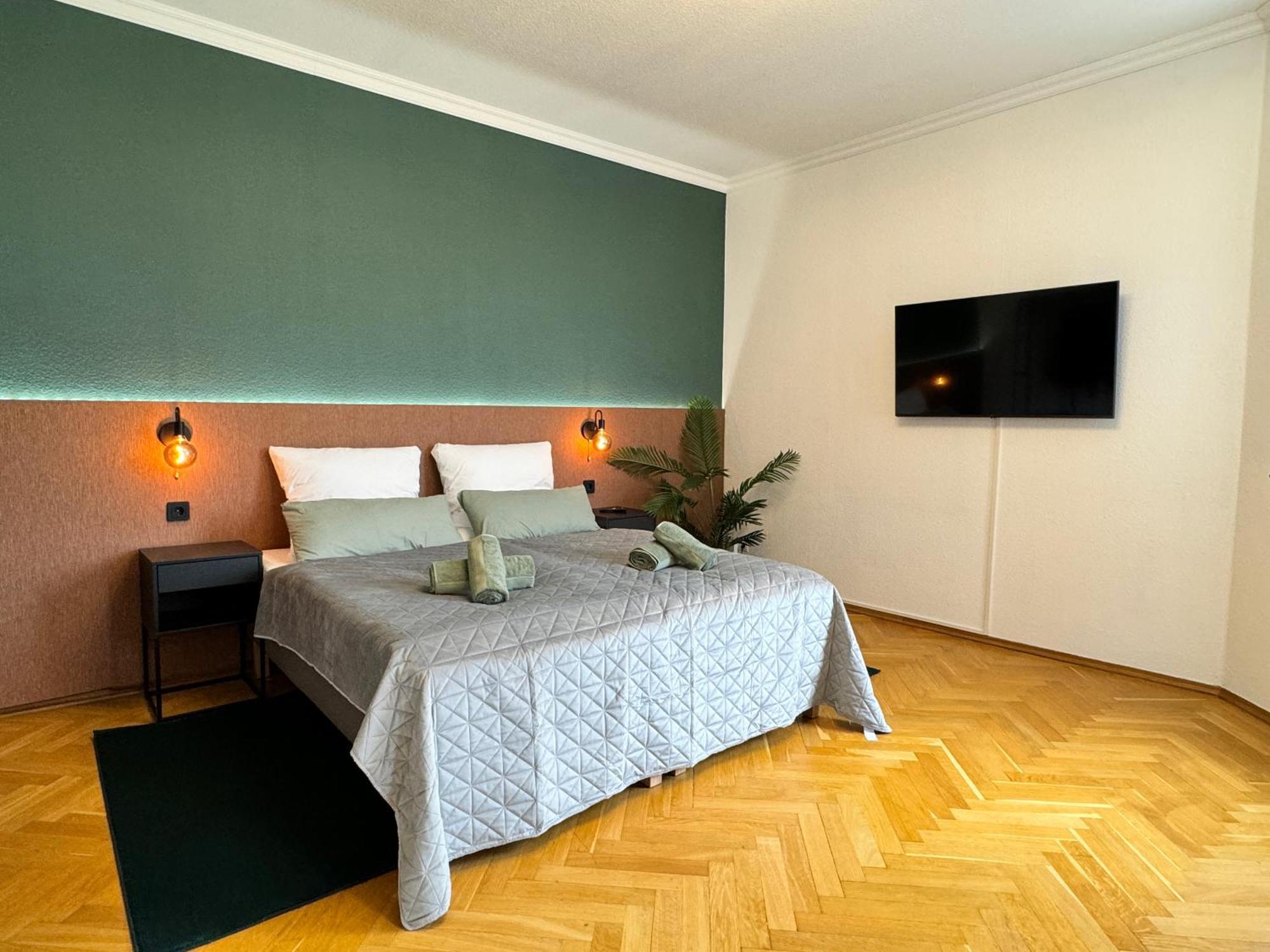 Rebelrents #4 Design Trifft Komfort - Einzigartiges Ferienapartment In Der Nahe Des Hauptbahnhofs Halle  Buitenkant foto