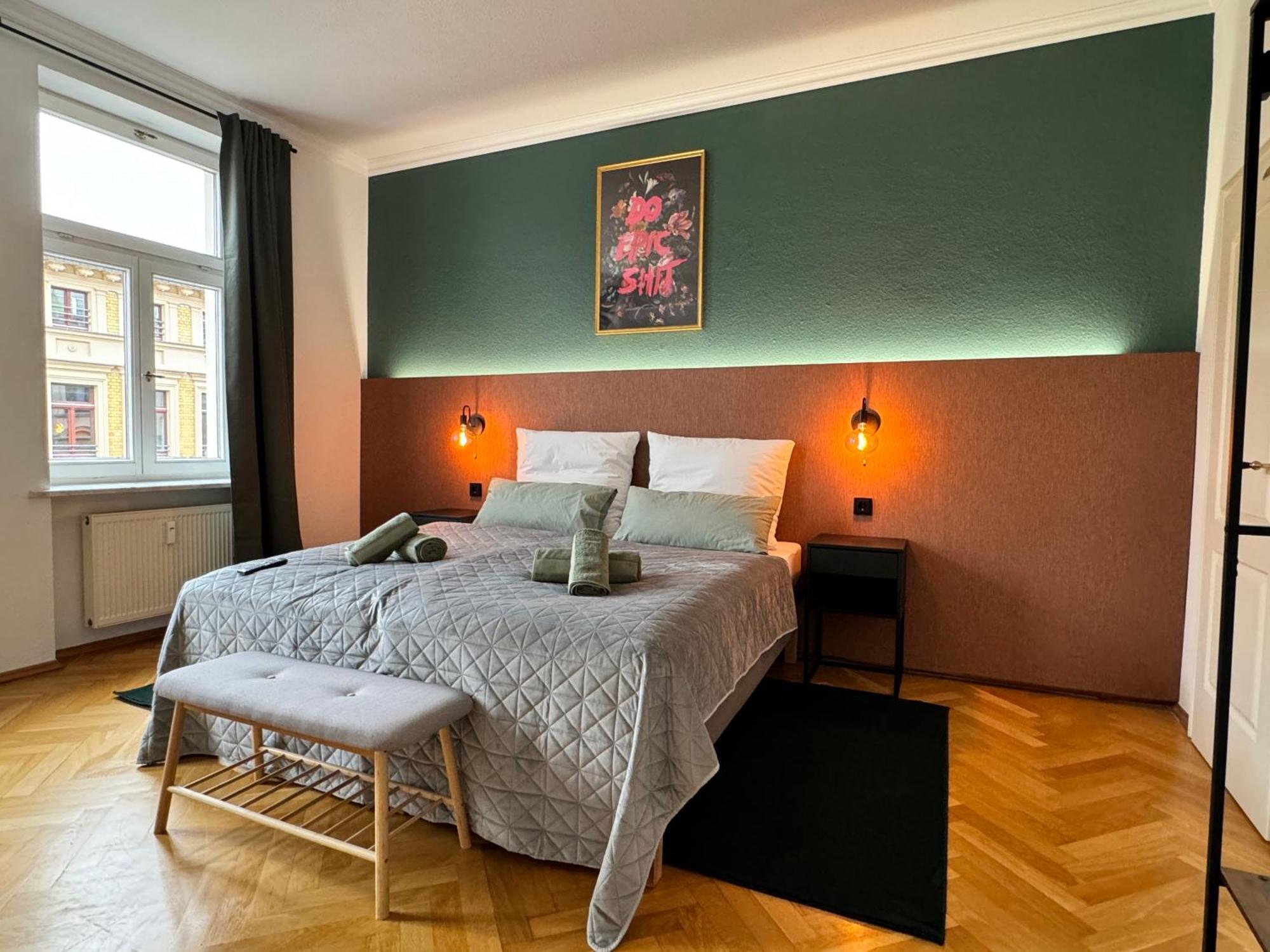 Rebelrents #4 Design Trifft Komfort - Einzigartiges Ferienapartment In Der Nahe Des Hauptbahnhofs Halle  Buitenkant foto