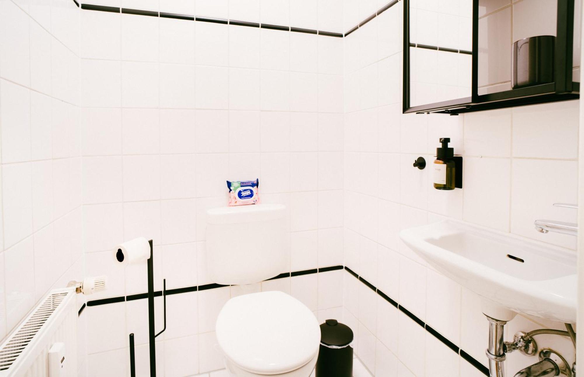 Rebelrents #4 Design Trifft Komfort - Einzigartiges Ferienapartment In Der Nahe Des Hauptbahnhofs Halle  Buitenkant foto